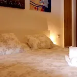 Malaga City One Bedroom Apartment By Namaste Elite